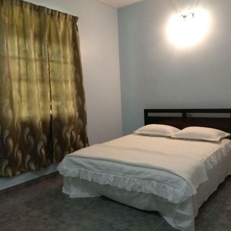 Trigona Chalet Hotel Marang Bagian luar foto