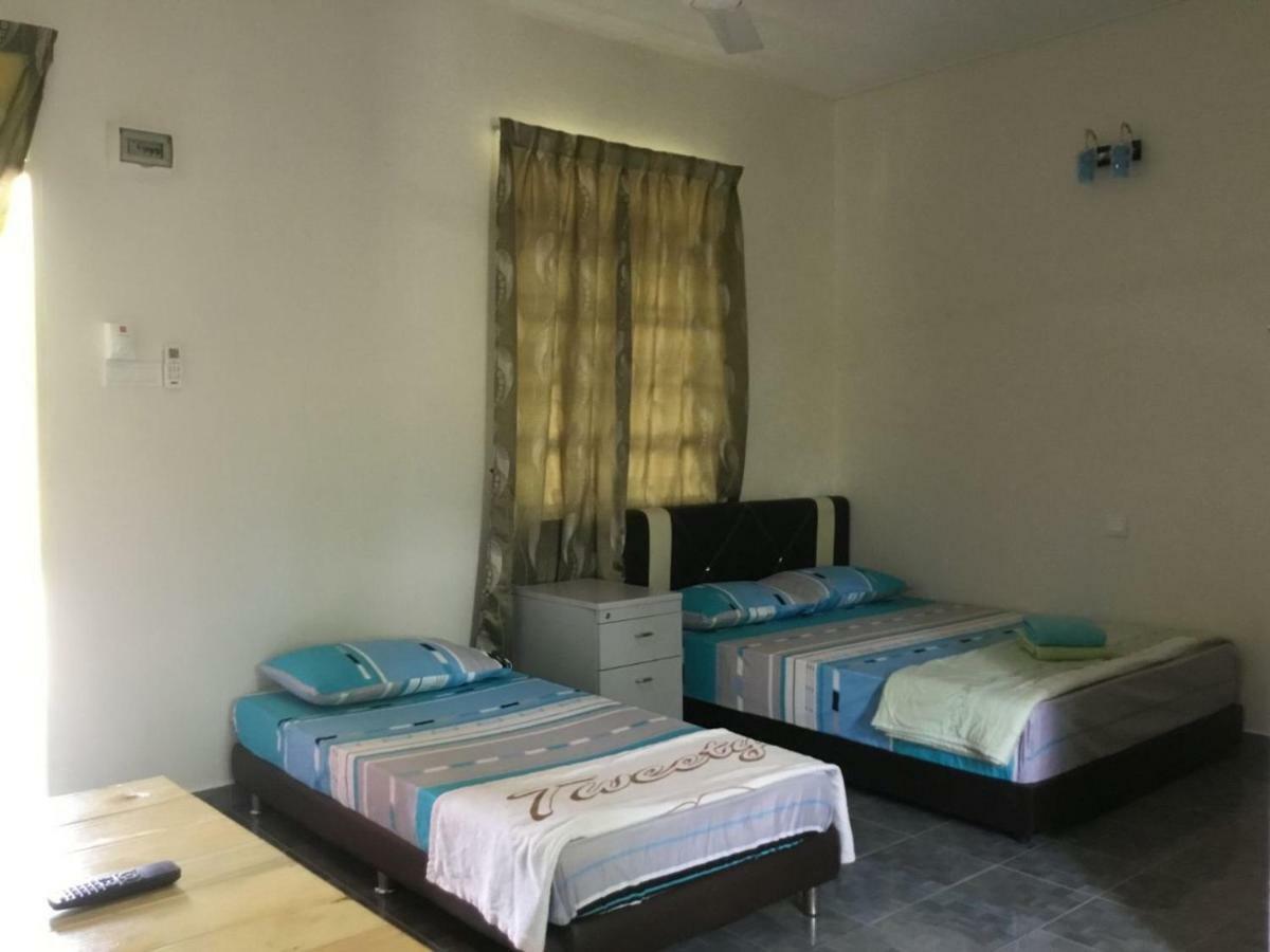 Trigona Chalet Hotel Marang Bagian luar foto